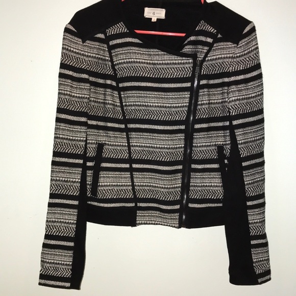 Lou & Grey short waist striped jacket front; black back Asymmetrical zipper - Picture 1 of 12